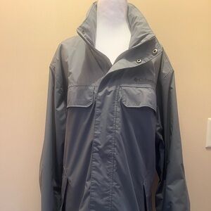 Columbia Men's Charcoal Raincoat, Flawless and like new.